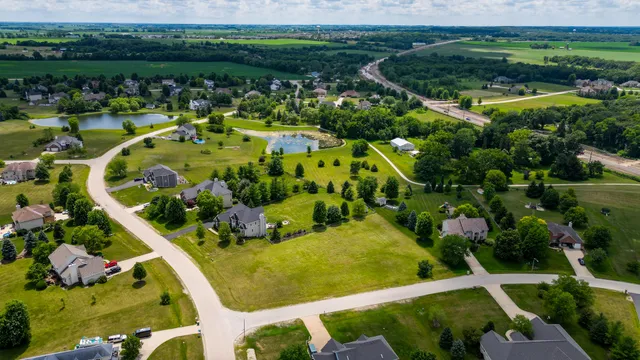 $76,000 | 7752 Madeline Drive, Yorkville, IL 60560