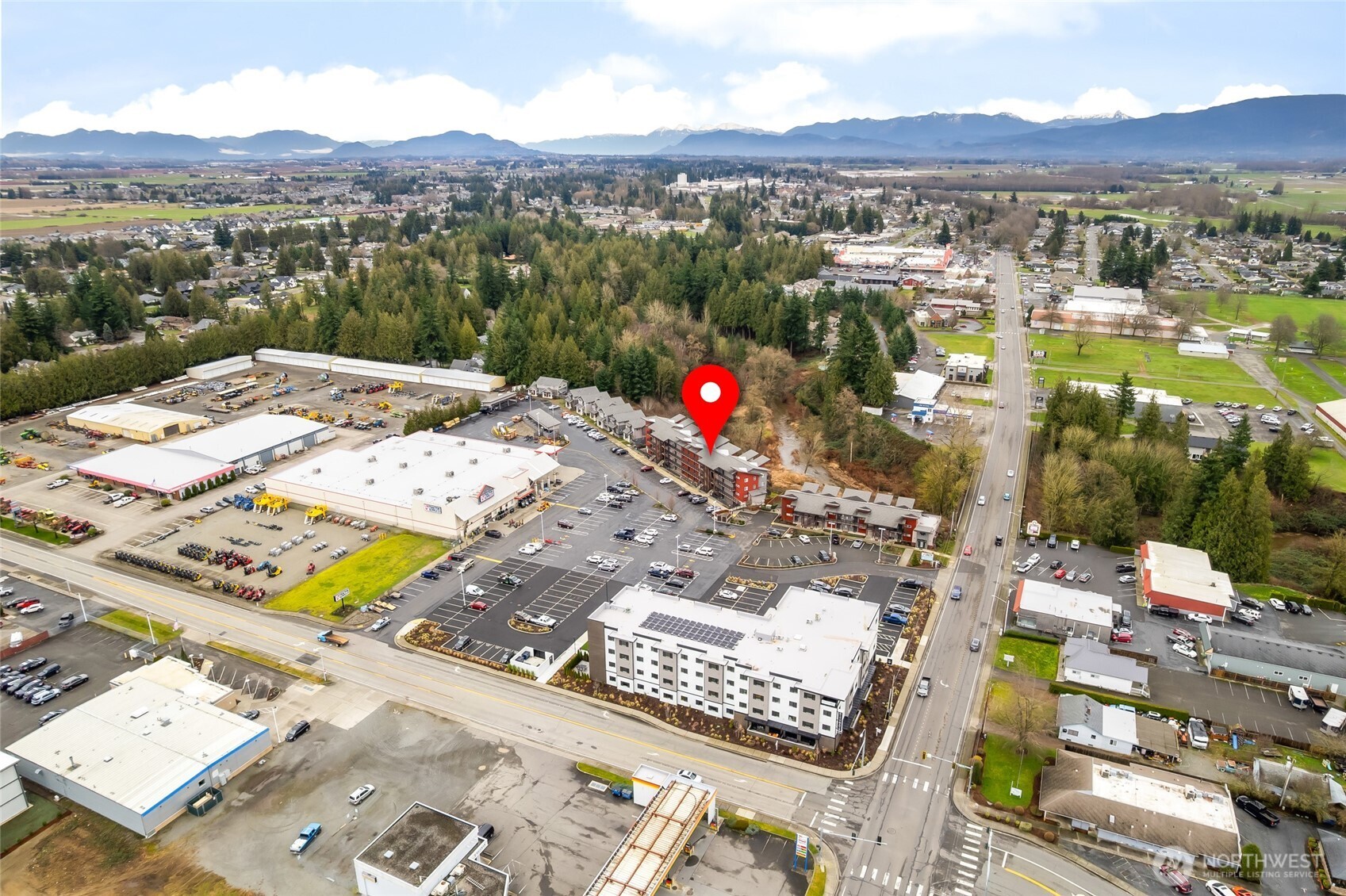 1882 Front Street, Unit 302 Lynden, WA 98264 - Photo 27 of 31 a view of city and mountain