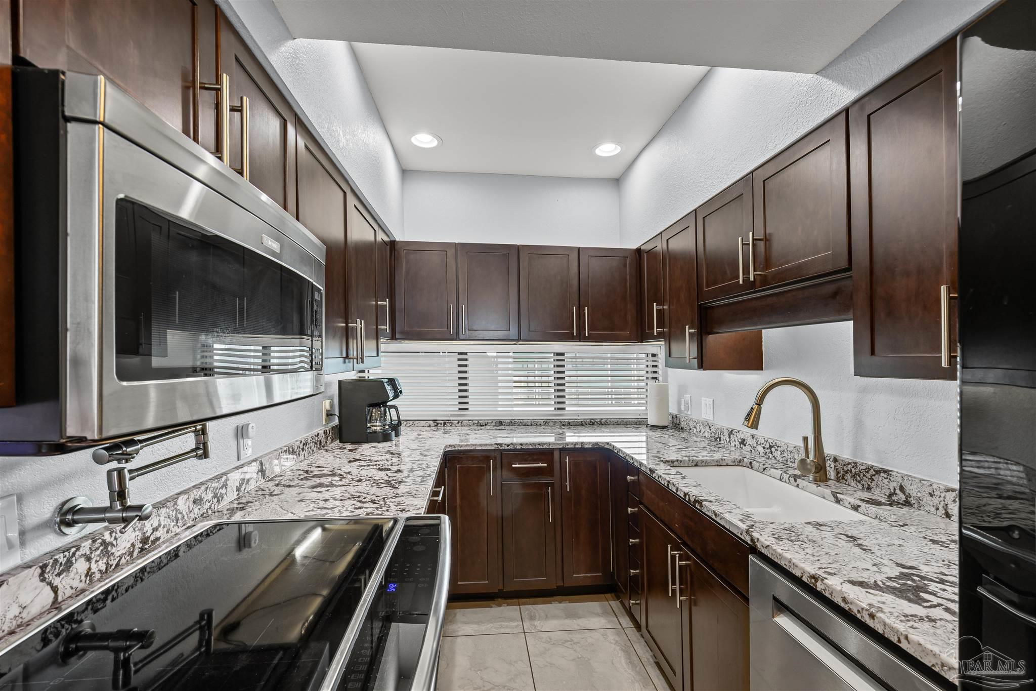 1390 Fort Pickens Road, Unit 246 Pensacola Beach, FL 32561 - Photo 14 of 72