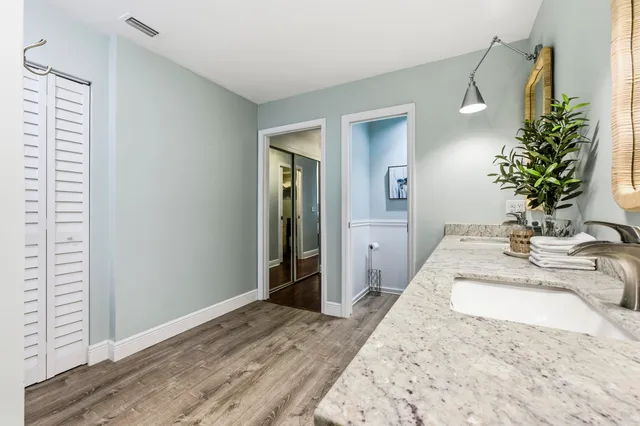 $399,000 | 802 Wingfoot Drive, Unit B, Jupiter, FL 33458