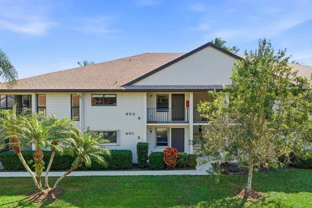 $399,000 | 802 Wingfoot Drive, Unit B, Jupiter, FL 33458