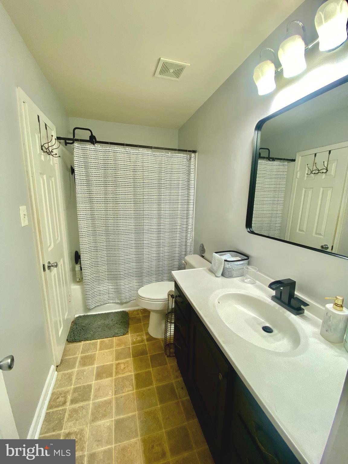 1401 Key Parkway, Unit C301 Frederick, MD 21702 - Photo 11 of 25