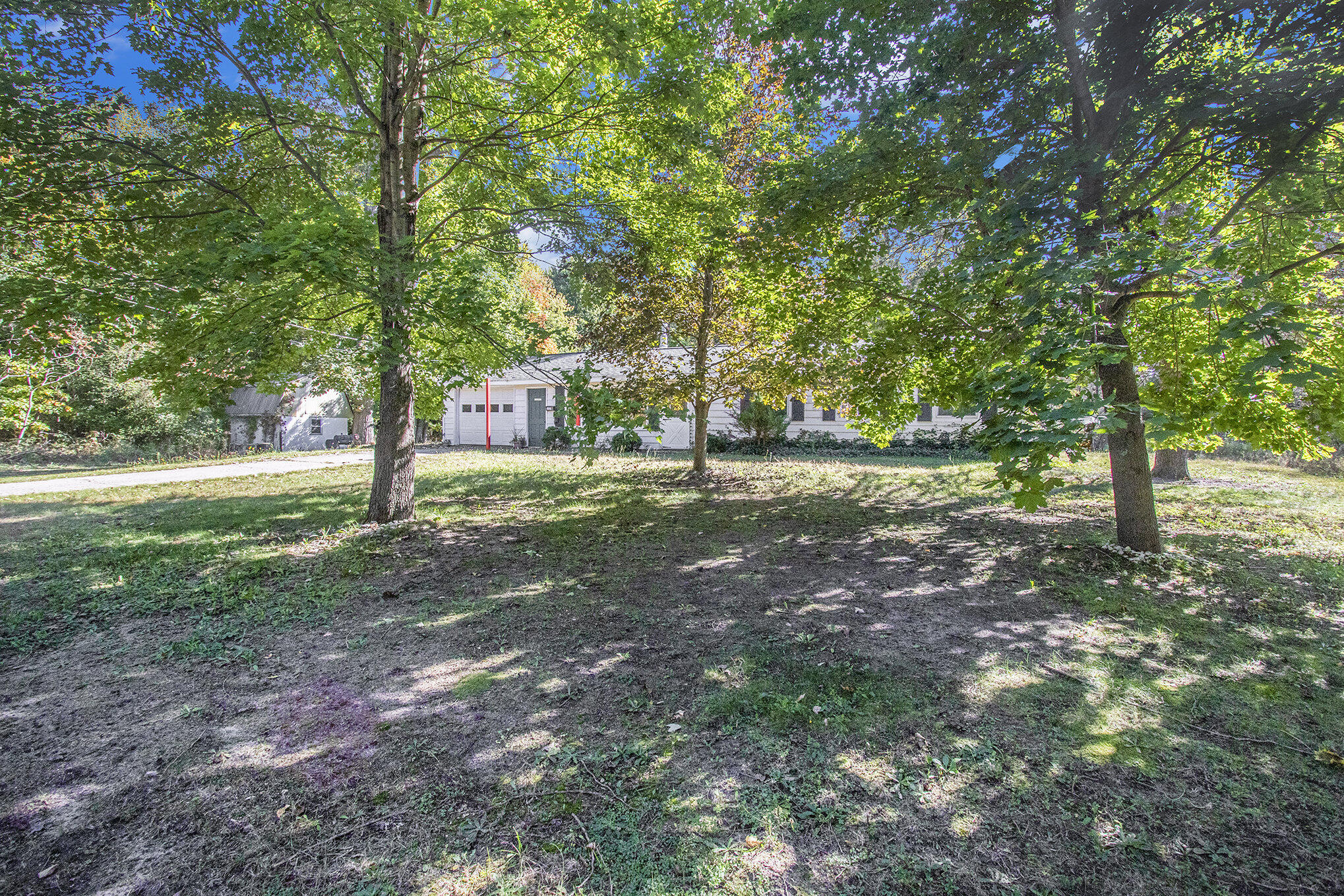 1515 West Bard Road Muskegon, MI 49445 - Photo 5 of 44 001_mhw_0629_7637
