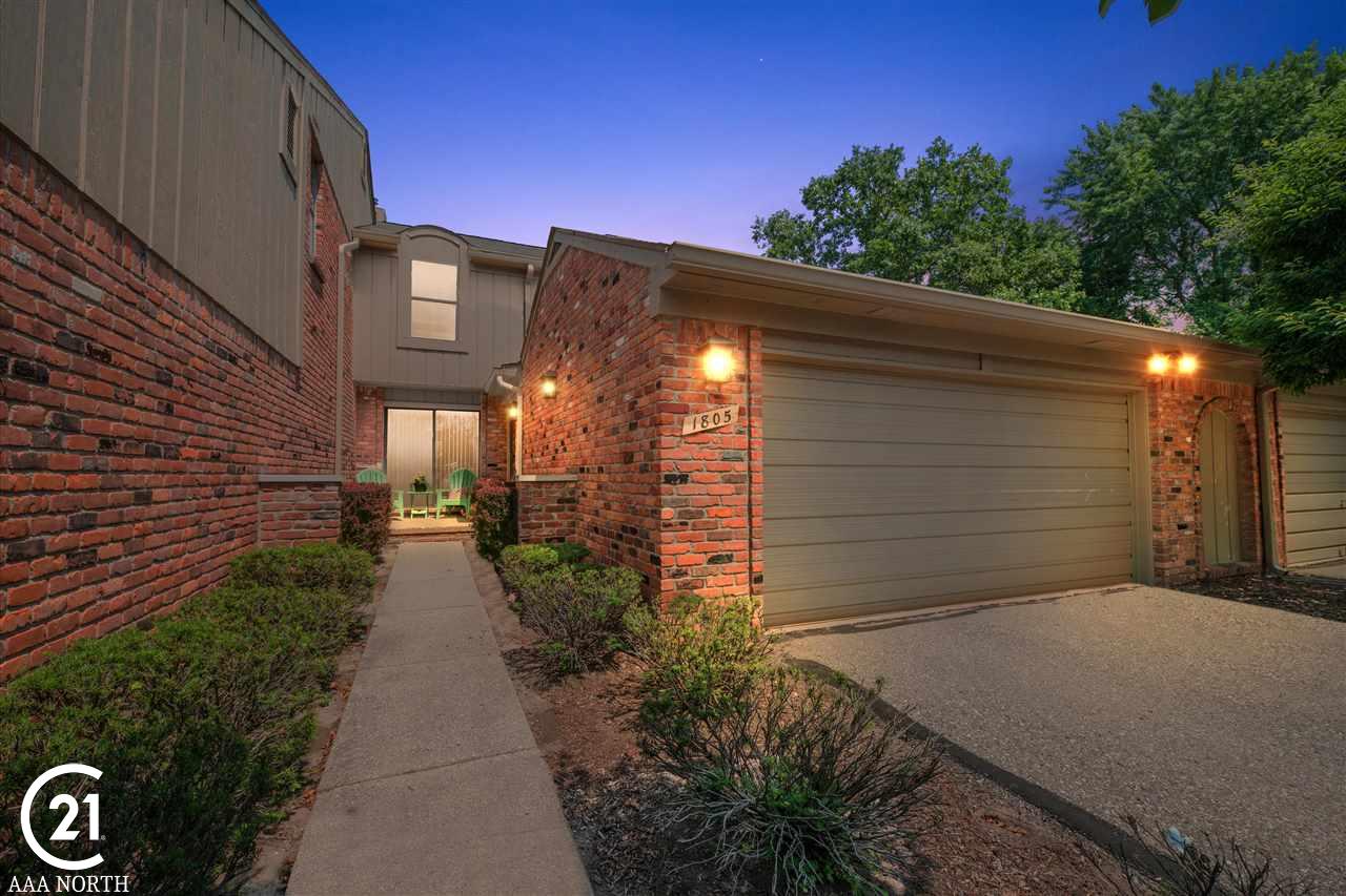 1805 Thomas Rochester Hills Rochester, MI 48309 - Photo 1 of 42