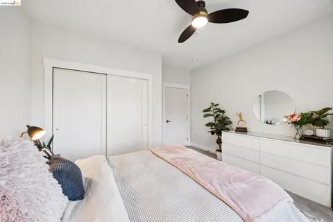 $475,000 | 574 48th Street, Unit 203, Oakland, CA 94609
