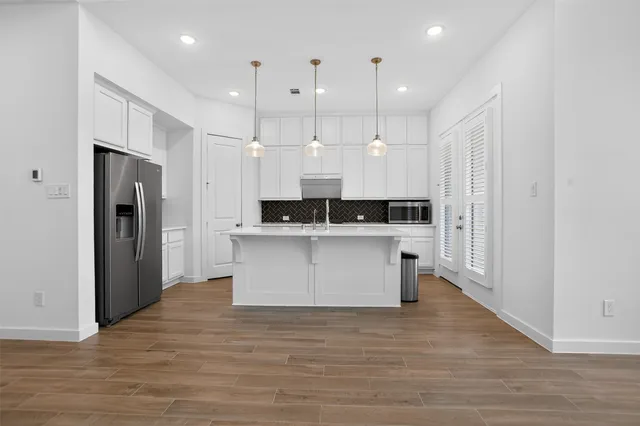 $2,950 | 16607 Lake Austin Street, Cypress, TX 77433