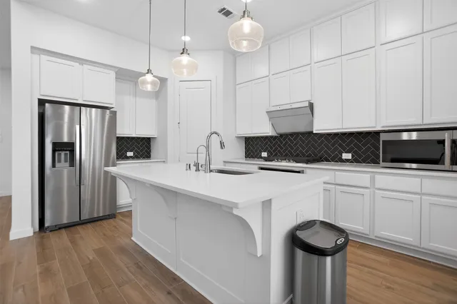 $2,950 | 16607 Lake Austin Street, Cypress, TX 77433