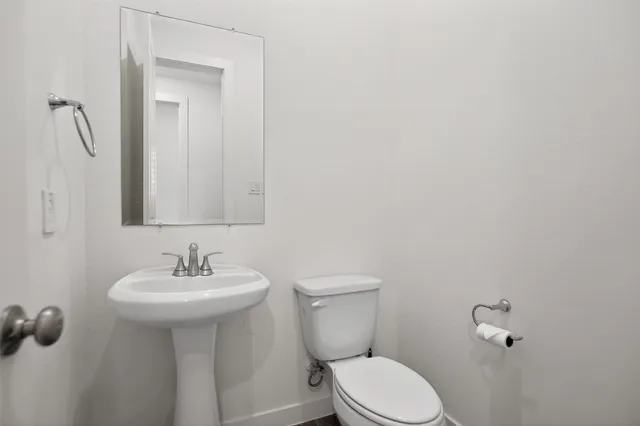 $2,950 | 16607 Lake Austin Street, Cypress, TX 77433