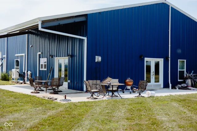 $417,000 | 7796 North Meridian Road, Perrysville, IN 47974