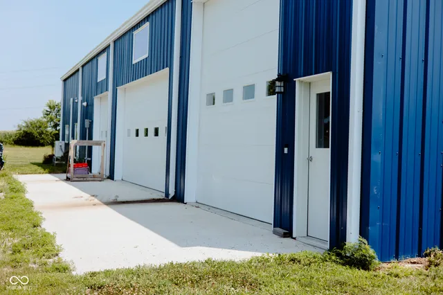 $417,000 | 7796 North Meridian Road, Perrysville, IN 47974