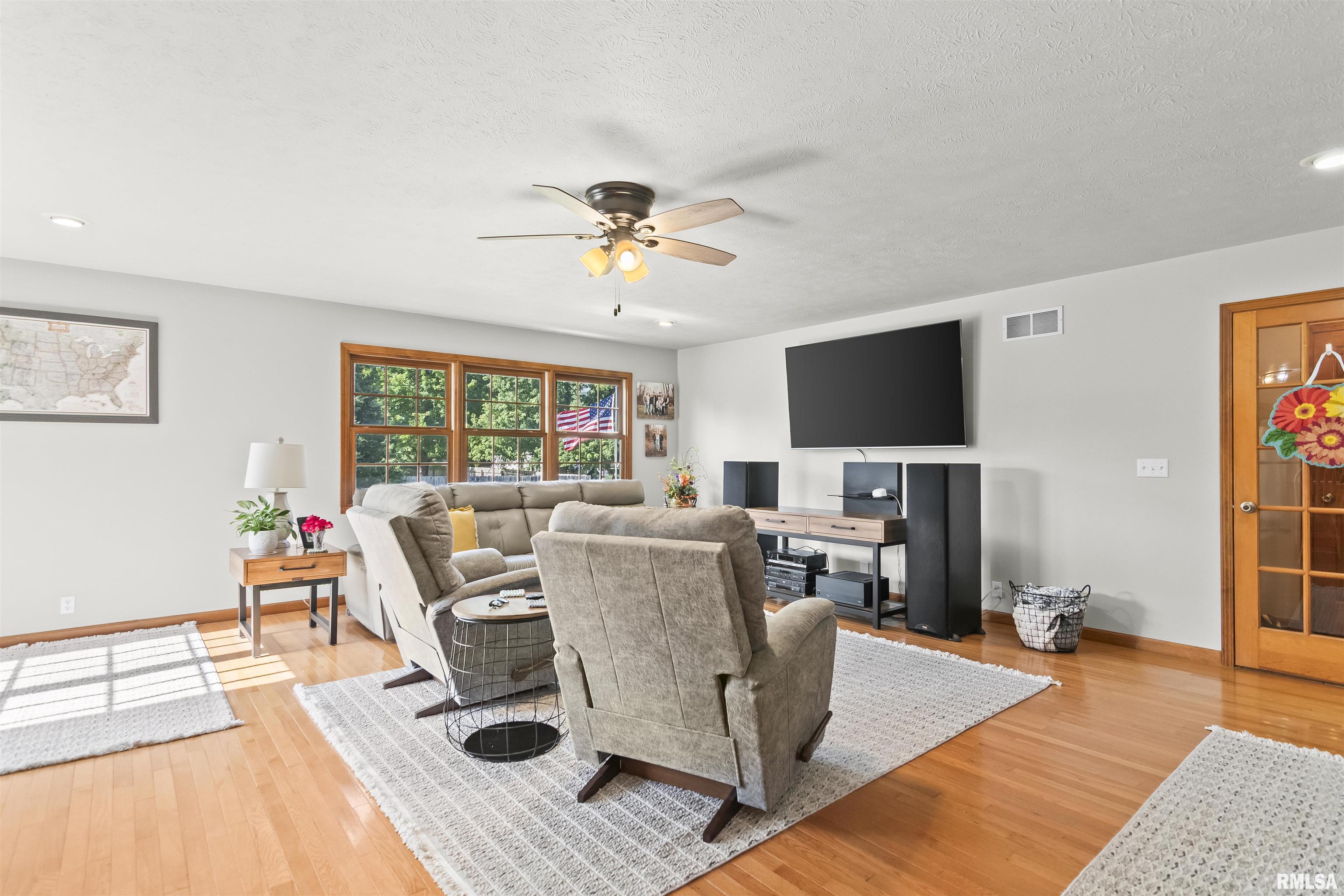 6105 Farrier Place Springfield, IL 62712 - Photo 14 of 38