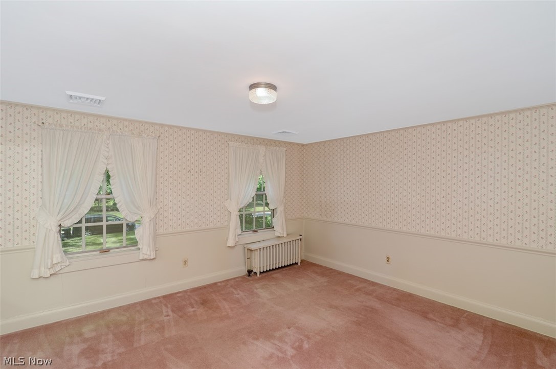 2330 Amesbury Road Akron, OH 44313 - Photo 29 of 35 Large bedroom with plenty of windows and closet space!