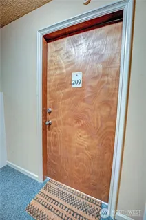 $199,950 | 440 St Helens Avenue, Unit 209, Tacoma, WA 98402