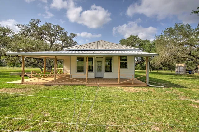 $1,299,000 | 1510 North Highway 181 Bypass, Beeville, TX 78102
