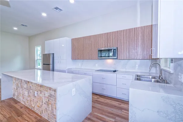 $1,299,000 | 1510 North Highway 181 Bypass, Beeville, TX 78102