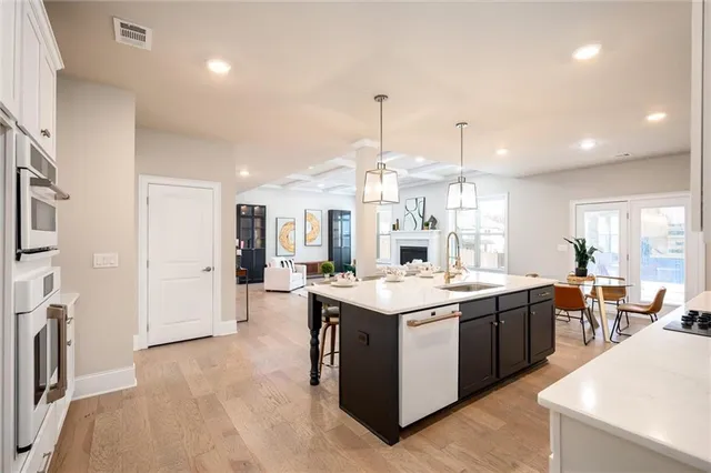 $850,000 | 5381 Front Runner Court, Sugar Hill, GA 30518