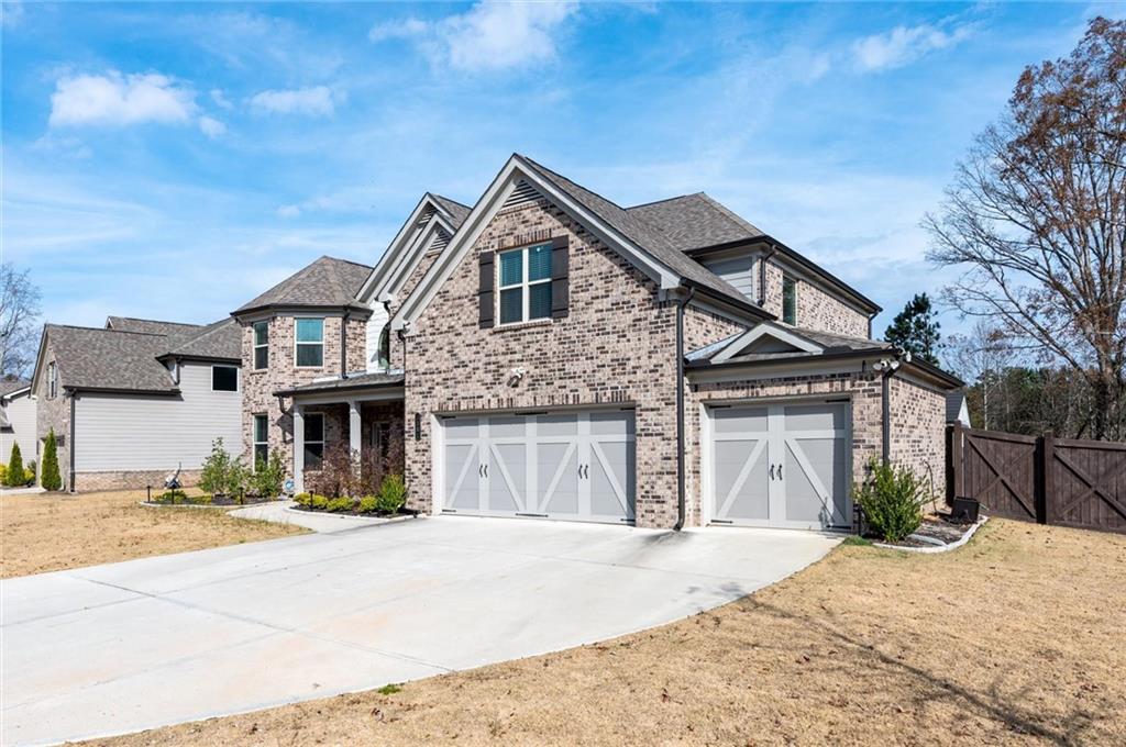 5381 Front Runner Court Sugar Hill, GA 30518 - Photo 3 of 41