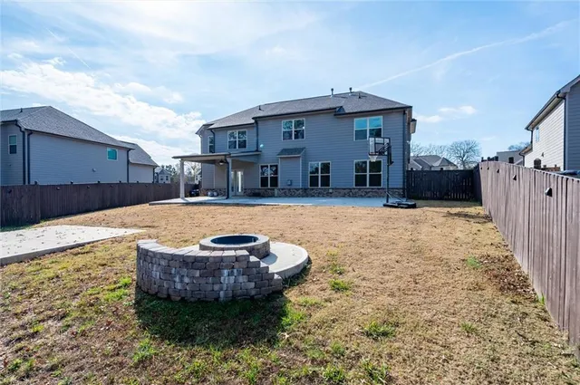 $850,000 | 5381 Front Runner Court, Sugar Hill, GA 30518