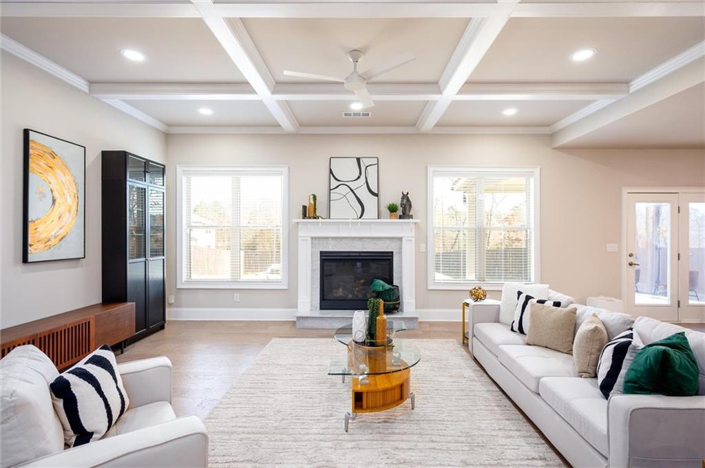 5381 Front Runner Court Sugar Hill, GA 30518 - Photo 10 of 41