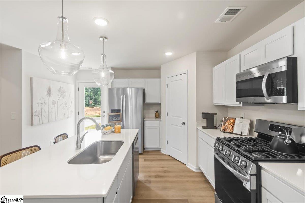 110 Wyndham Way Laurens, SC 29360 - Photo 15 of 37