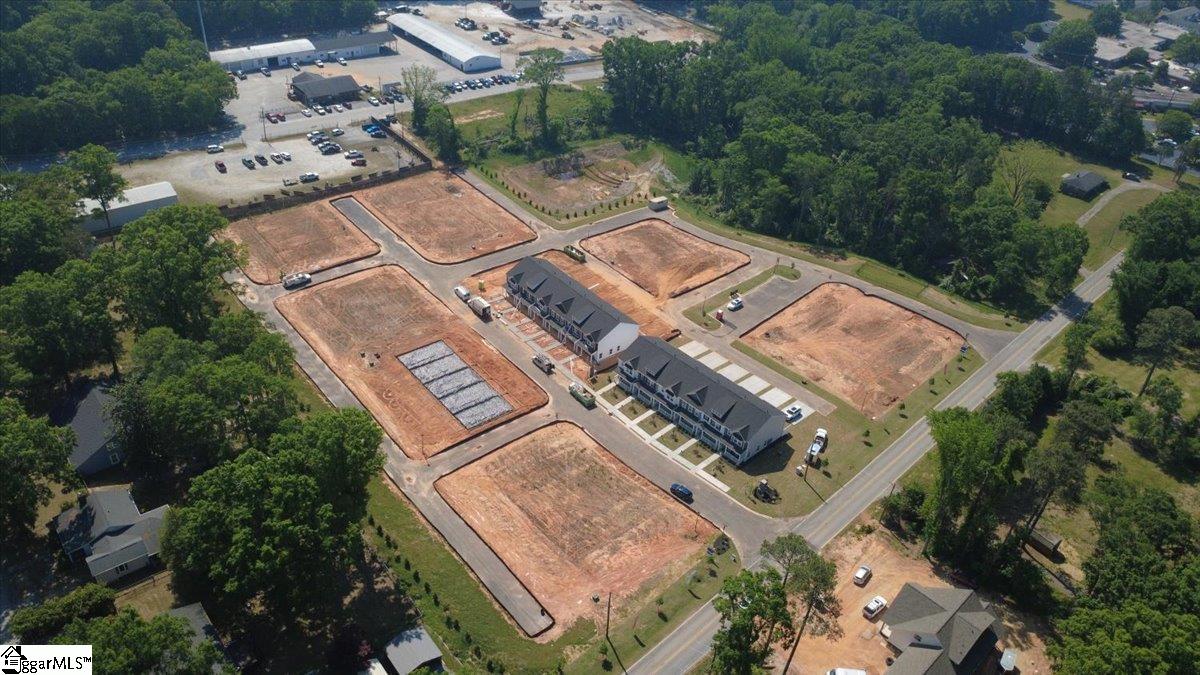 110 Wyndham Way Laurens, SC 29360 - Photo 35 of 37