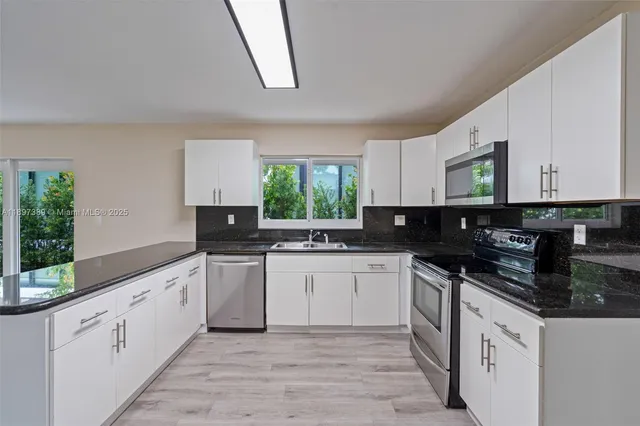 $1,650,000 | 50 Southwest 26th Road, Miami, FL 33129