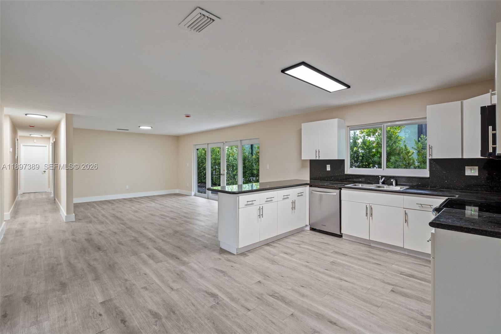 50 Southwest 26th Road Miami, FL 33129 - Photo 17 of 51