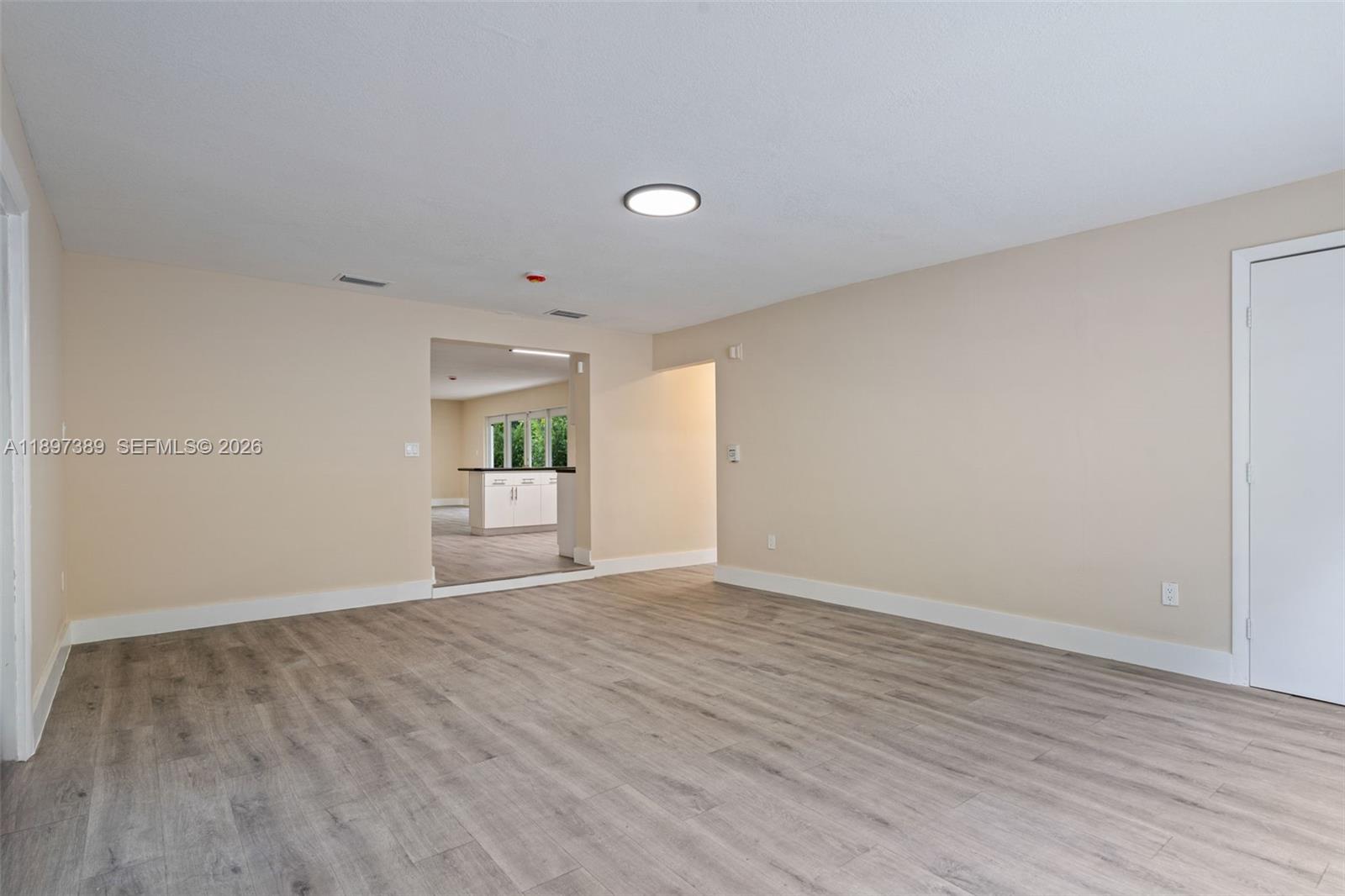 50 Southwest 26th Road Miami, FL 33129 - Photo 20 of 51