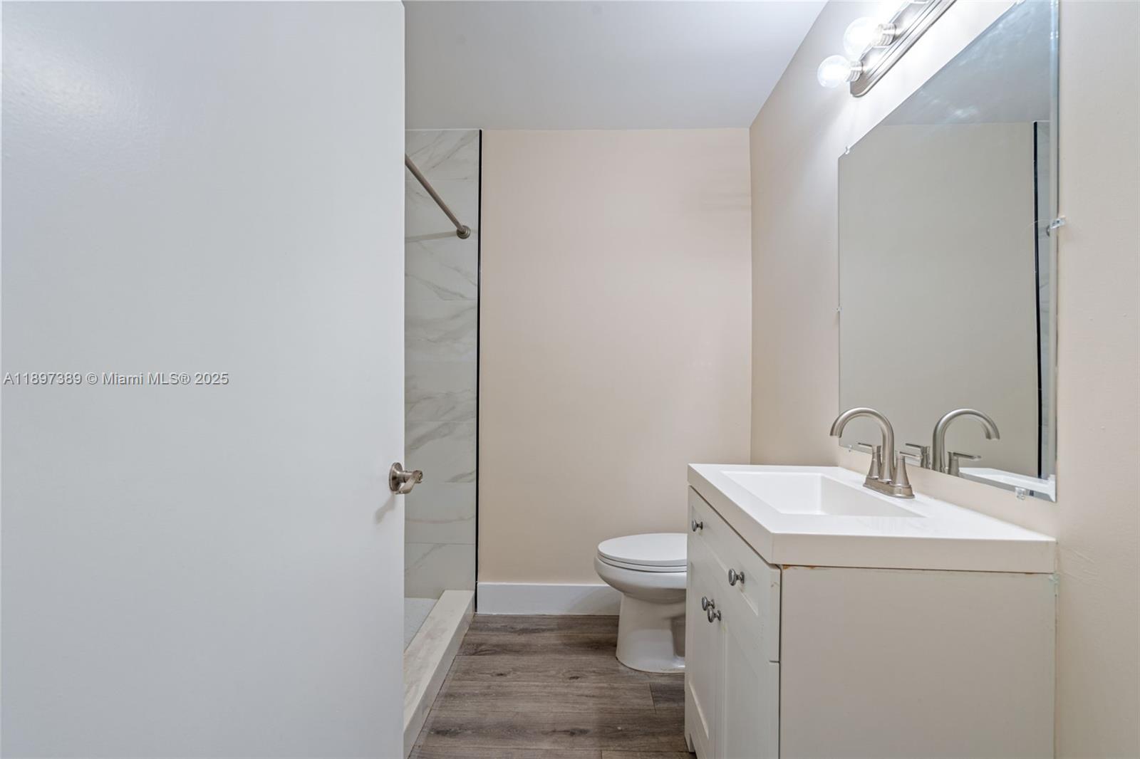 50 Southwest 26th Road Miami, FL 33129 - Photo 27 of 52