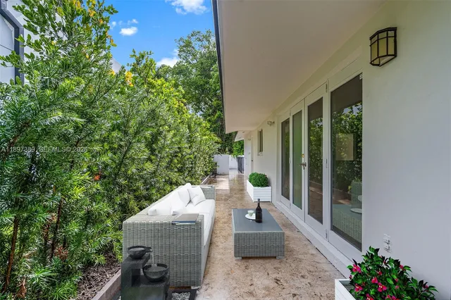 a view of an outdoor space and a yard
