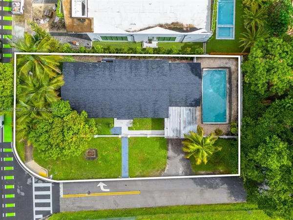 $1,450,000 | 50 Southwest 26th Road, Miami, FL 33129