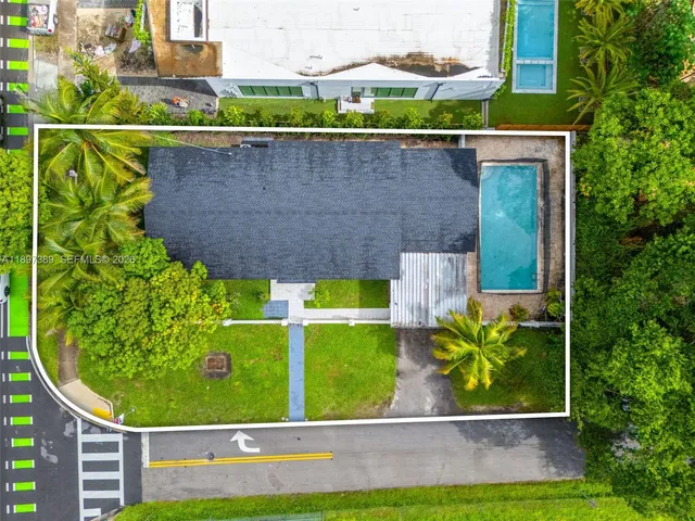 $1,550,000 | 50 Southwest 26th Road, Miami, FL 33129