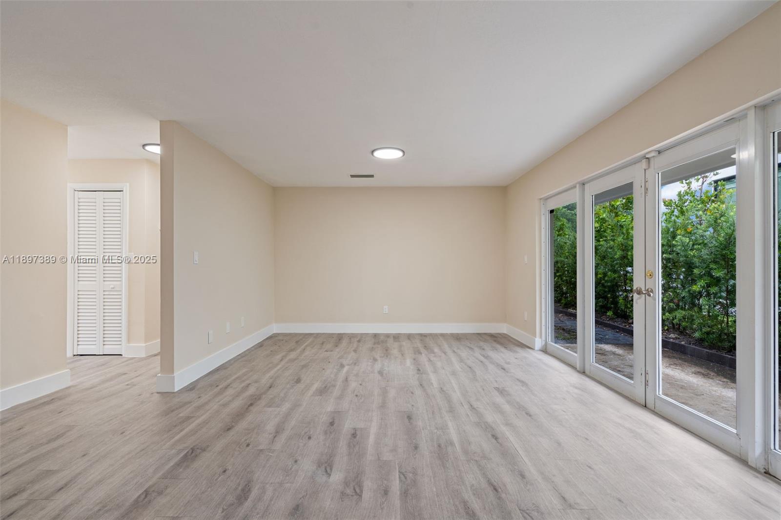 50 Southwest 26th Road Miami, FL 33129 - Photo 10 of 52