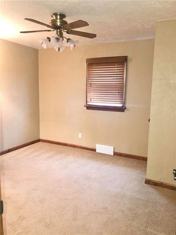 1990 Guffey Road North Huntingdon, PA 15642 - Photo 10 of 25 Gallery Image 10