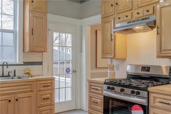 $224,900 | 35 Madison Street, Geneva City, NY 14456