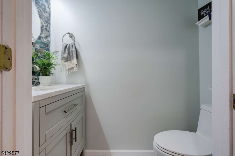 115 Constitution Way Bernards, NJ 07920 - Photo 7 of 31