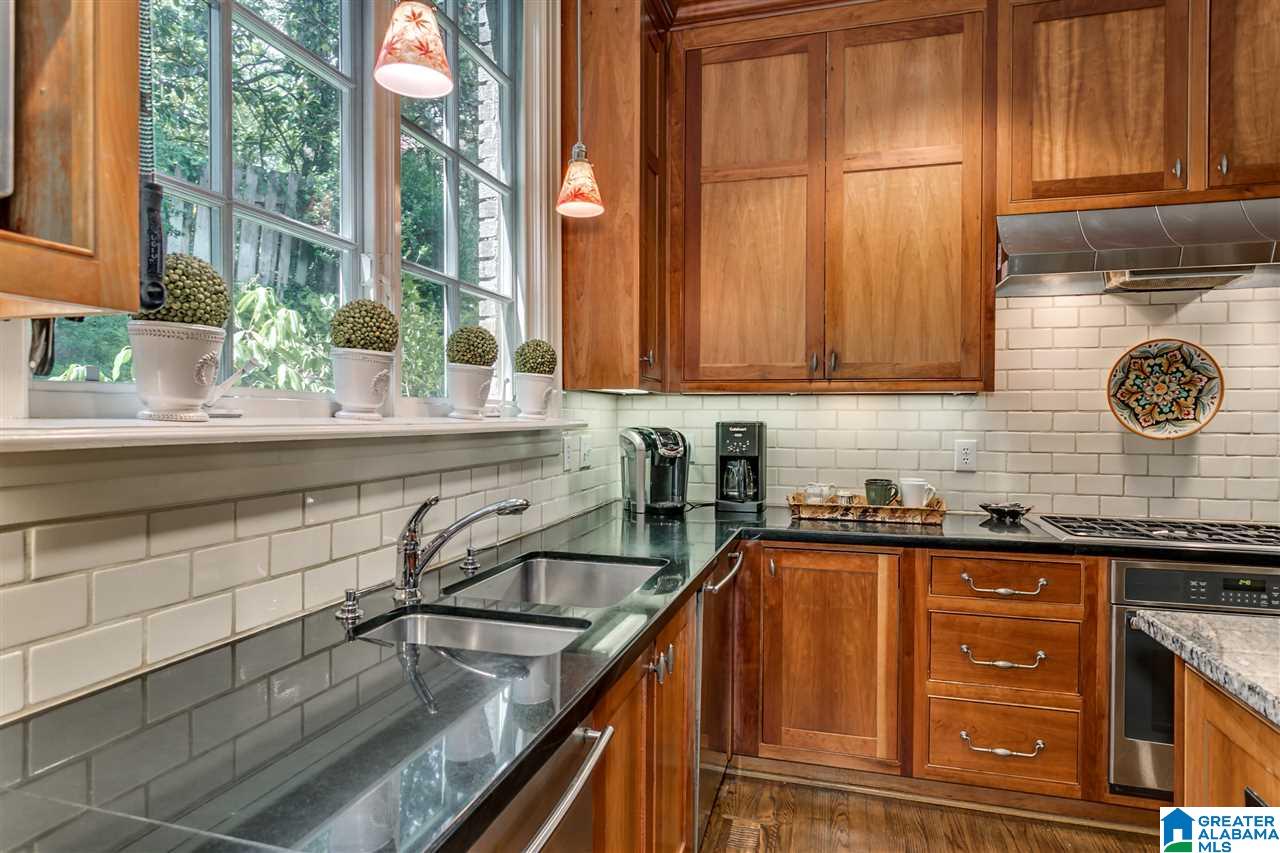 3526 Lenox Road Birmingham, AL 35213 - Photo 19 of 50