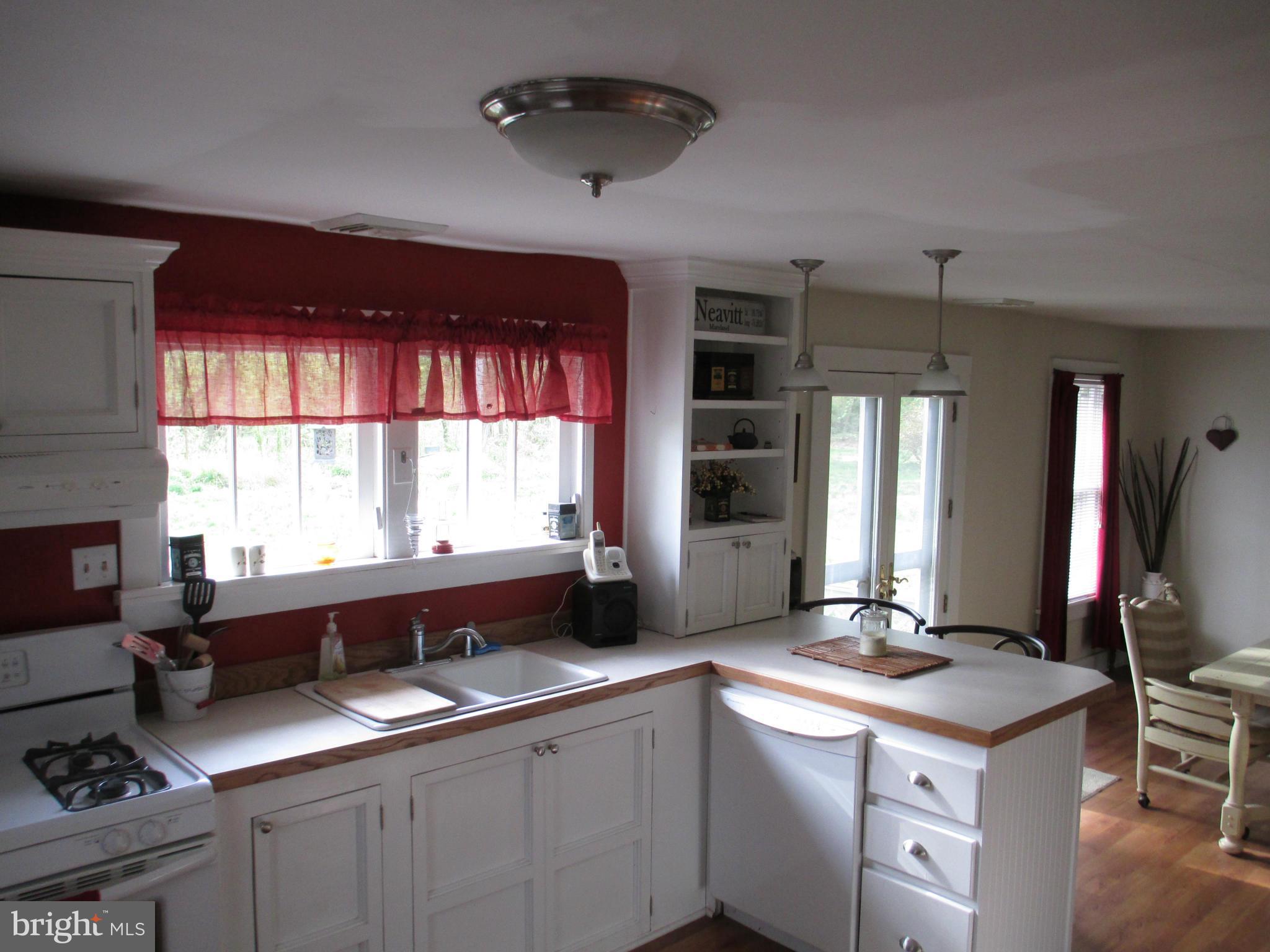6391 Neavitt Manor Road Neavitt, MD 21652 - Photo 5 of 21 Kitchen