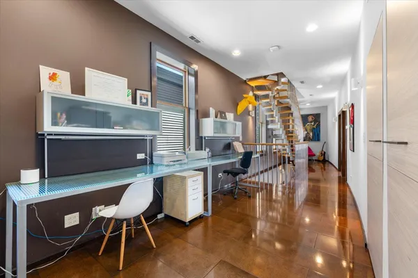 $1,690,000 | 2334 West Medill Avenue, Chicago, IL 60647