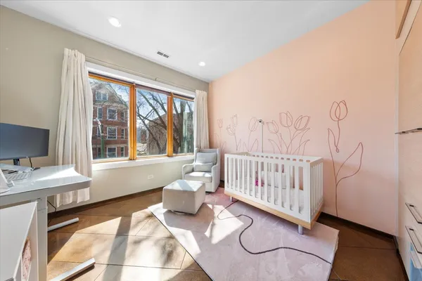$1,690,000 | 2334 West Medill Avenue, Chicago, IL 60647