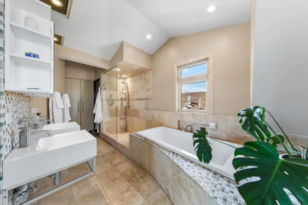 $1,690,000 | 2334 West Medill Avenue, Chicago, IL 60647