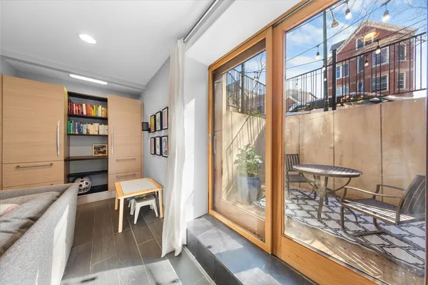 $1,690,000 | 2334 West Medill Avenue, Chicago, IL 60647