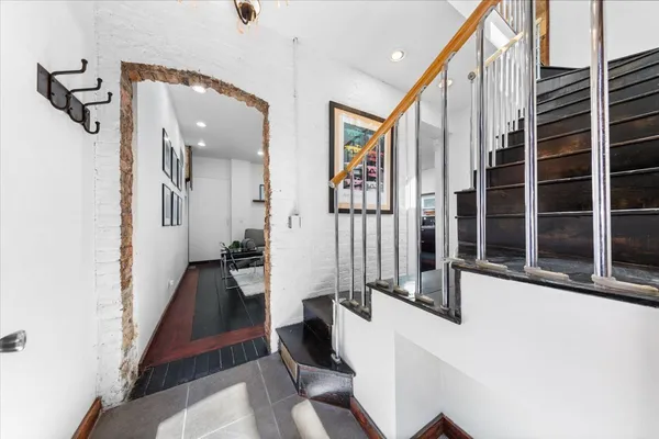 $1,690,000 | 2334 West Medill Avenue, Chicago, IL 60647