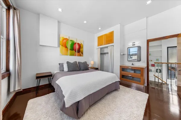 $1,690,000 | 2334 West Medill Avenue, Chicago, IL 60647