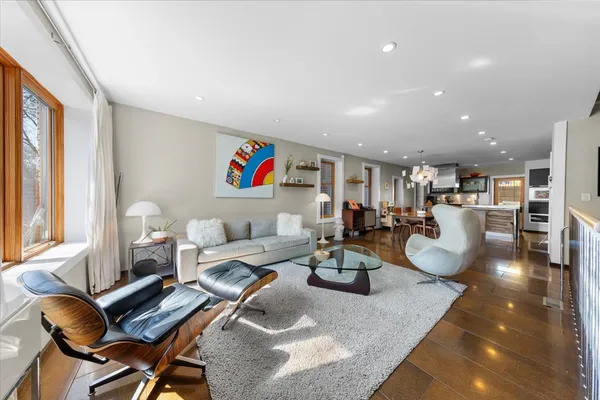 $1,690,000 | 2334 West Medill Avenue, Chicago, IL 60647
