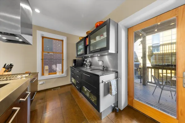 $1,690,000 | 2334 West Medill Avenue, Chicago, IL 60647