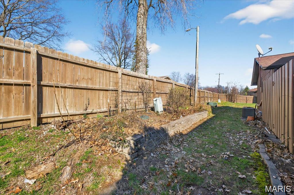 1503 Hampton Court Belleville, IL 62223 - Photo 26 of 31