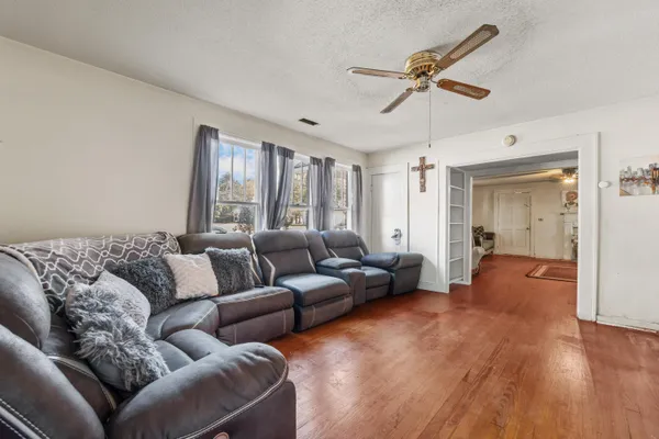 $185,000 | 1138 North Street, Bamberg, SC 29003