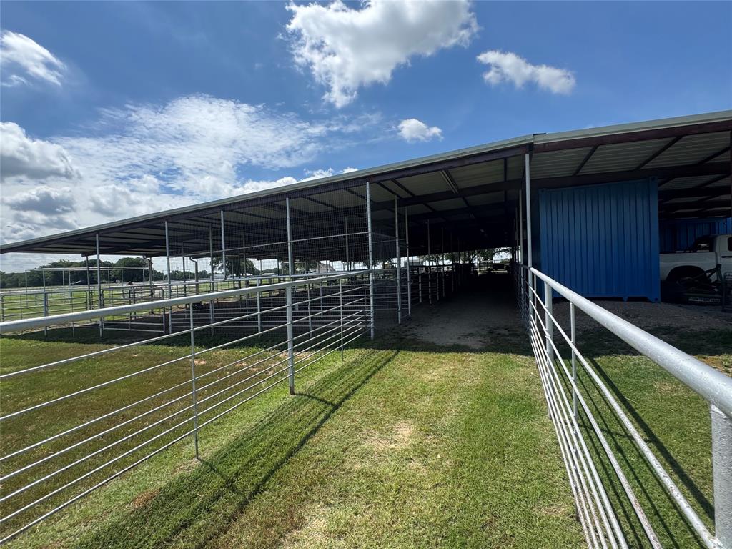 125 Rolling Bnd Road Alvord, TX 76225 - Photo 13 of 34