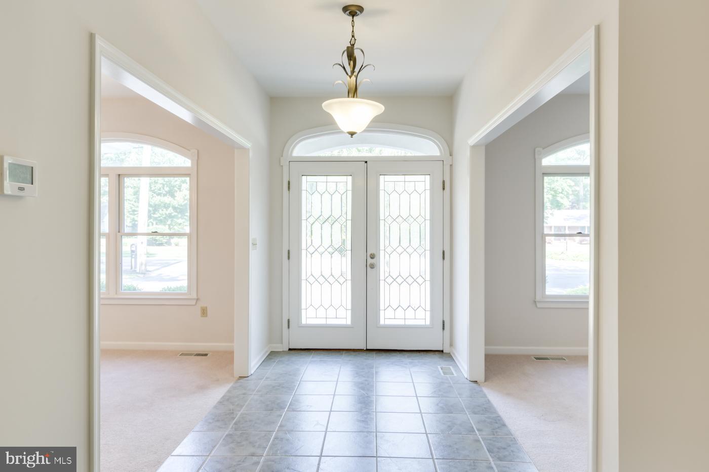 1136 Riverside Drive Salisbury, MD 21801 - Photo 2 of 27 Entrance Foyer